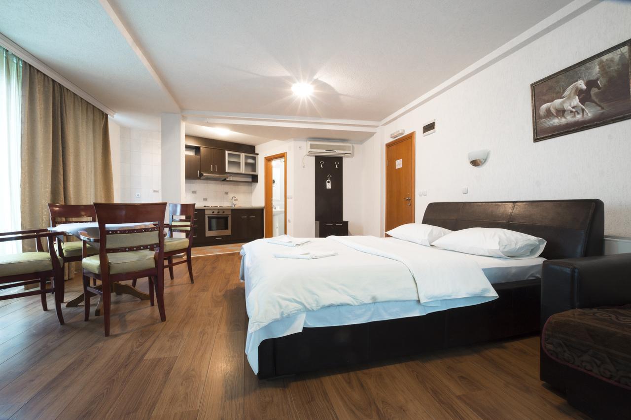 Hotel Filipov Kočani Exterior foto