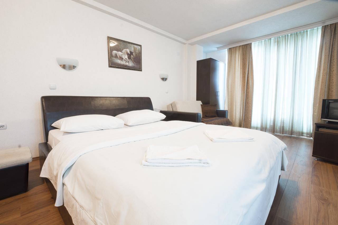 Hotel Filipov Kočani Exterior foto